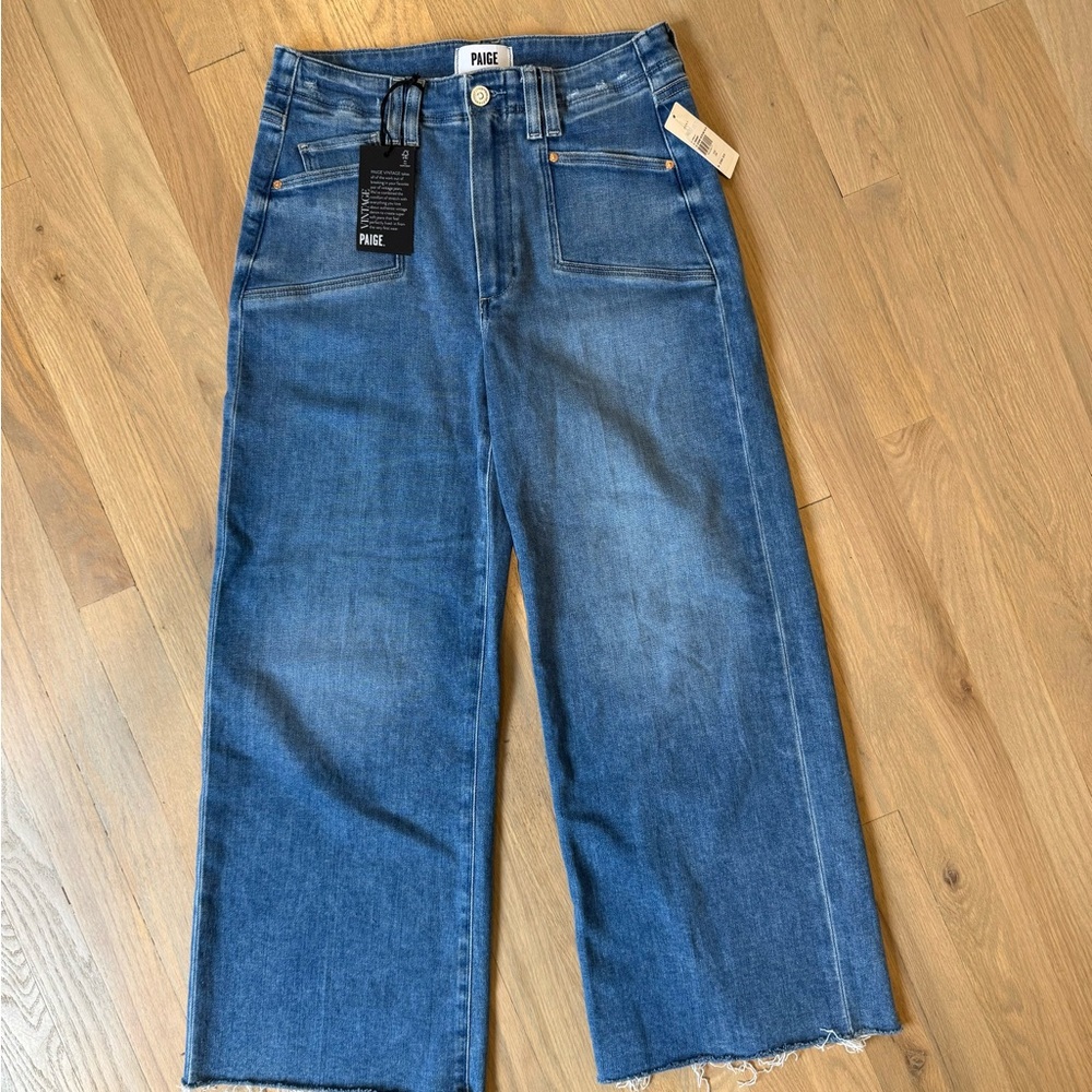 PAIGE Anessa Wide Leg Ankle Jeans, size 28
